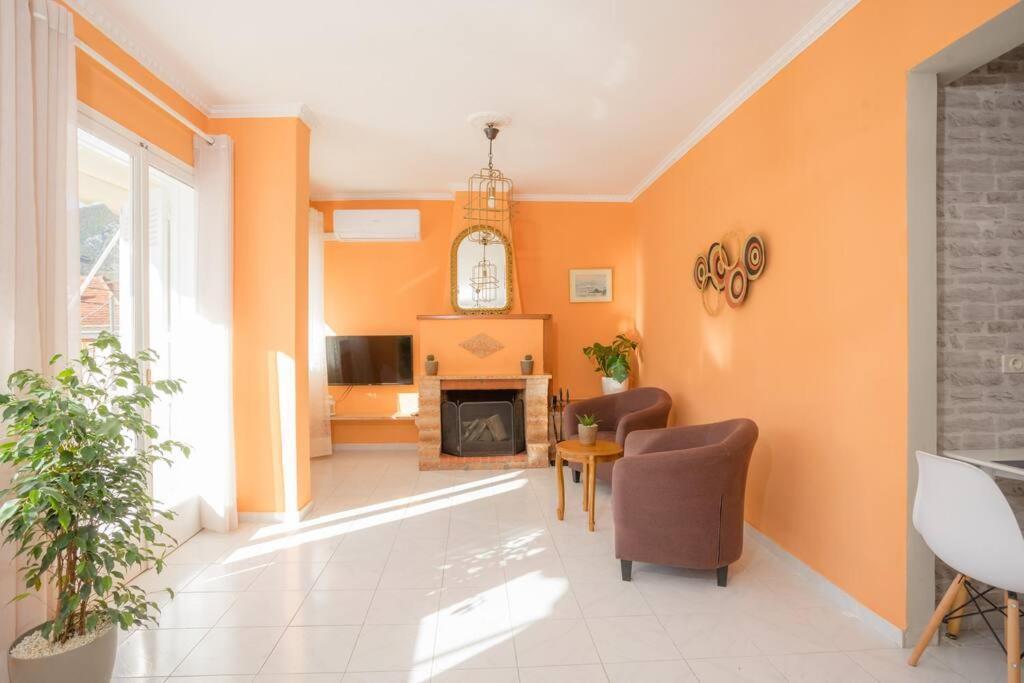 New  2 Bedroom/ 2 Bath Ap.Nidri, Familia 外观 照片