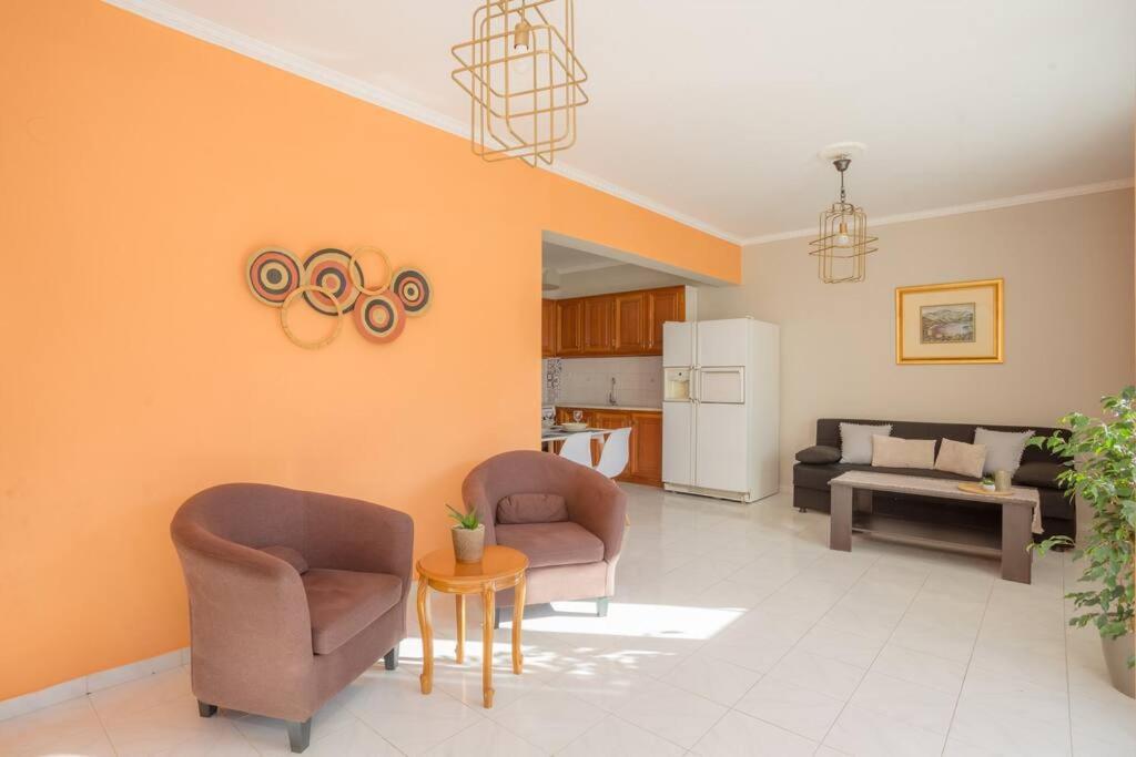 New  2 Bedroom/ 2 Bath Ap.Nidri, Familia 外观 照片